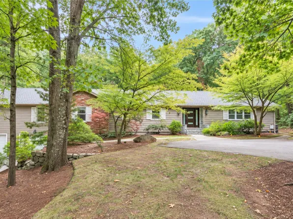 20 Blueberry Hill Rd, Weston, MA 02493