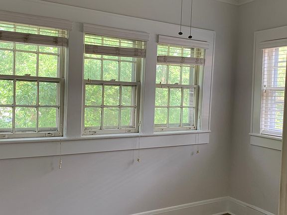 5th image of 412 S Mendenhall St APT 2