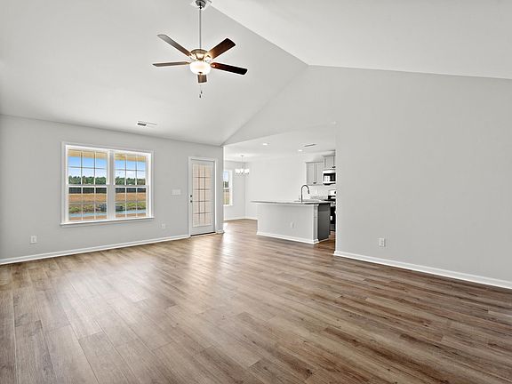 4th image of 810 Woodside Dr. Lot 140 Busbee