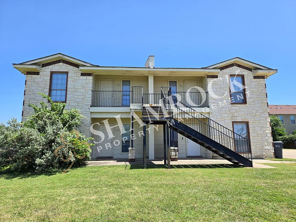 1st image of 2230 Breezy Dr