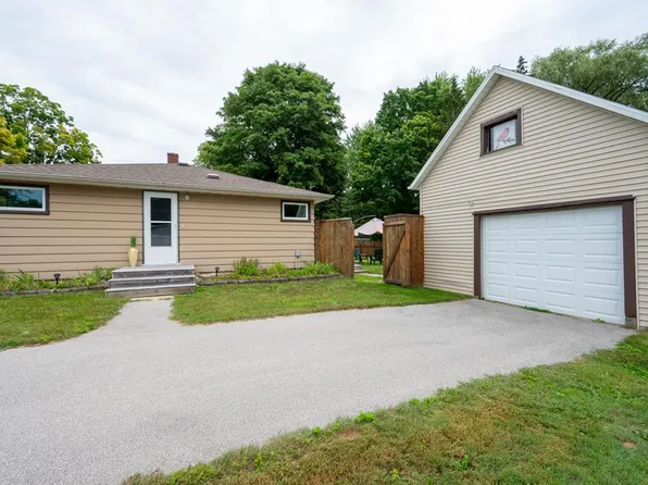 1405 Texas St, Sturgeon Bay, WI 54235