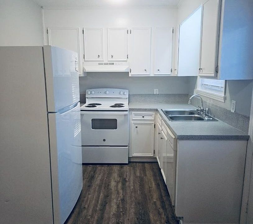 1st image of 8168 Friendship Ledford Rd APT F