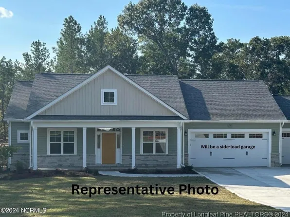 178 Longleaf Dr, West End, NC 27376