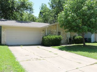 2215 McCormick St, Denton, TX 76205
