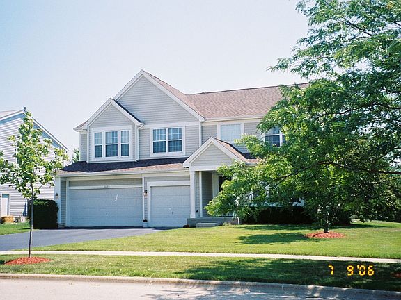 Front of the house 2