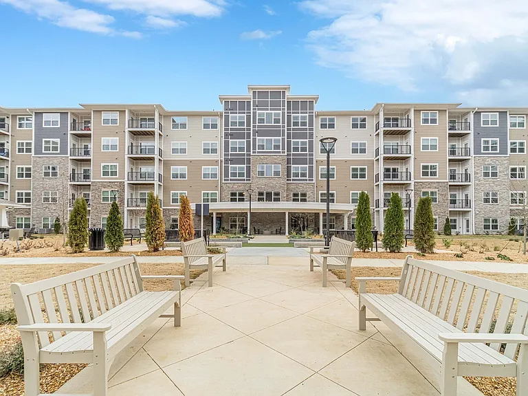 Shannon Reserve 55+ Apartments — Photo 6