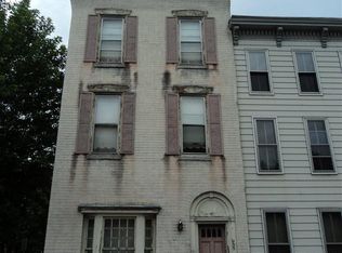 935 N 2nd St, Harrisburg, PA 17102