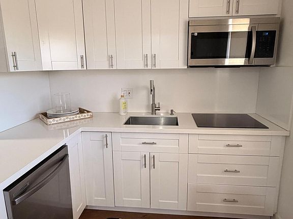 4th image of 5750 NW 64th Ave APT 305