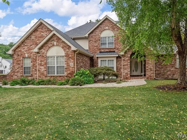 4211 Georgian Oaks Ct, Saint Charles, MO 63304