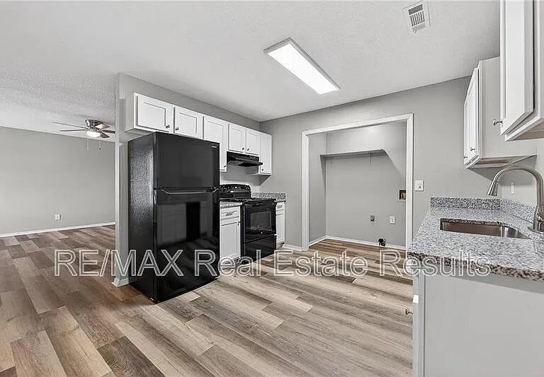 4418 W Acoma St — Photo 6