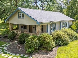 6024 Quivira Rd, Shawnee, KS 66216