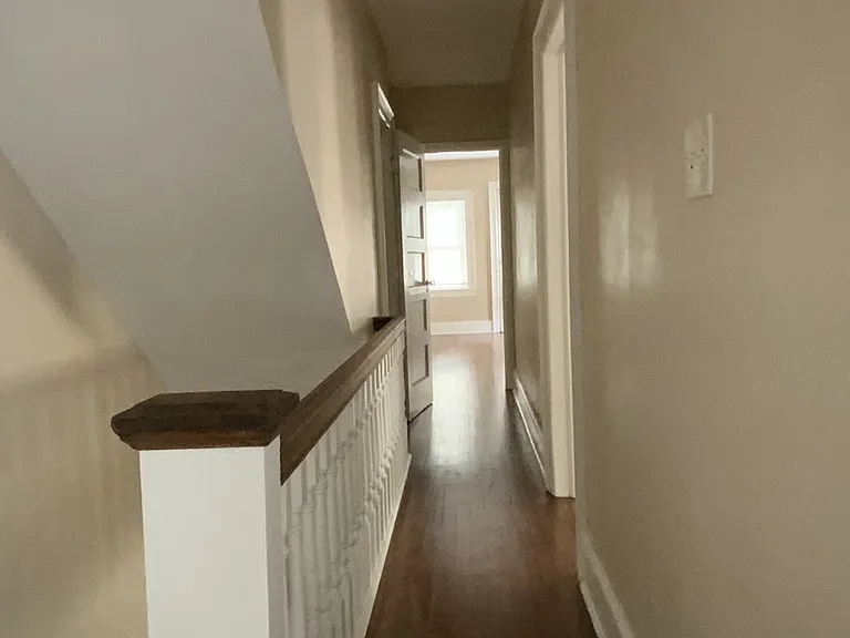 1626 Riverside Dr — Photo 12