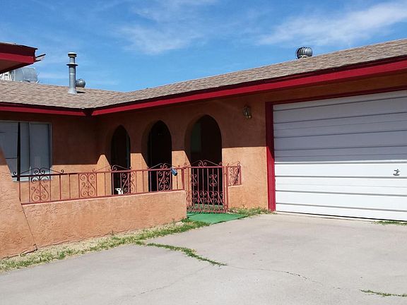 2nd image of 709 N 5th St
