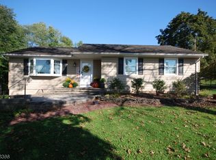 139 Leigh St, Clinton, NJ 08809