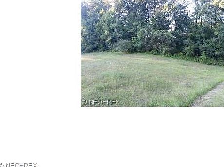 2nd image of 3344 Kreighbaum Rd