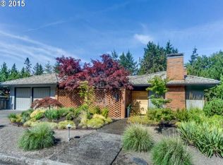 6120 SW Madison Ct, Portland, OR 97221