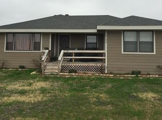 9196 Adams St, Terrell, TX 75160