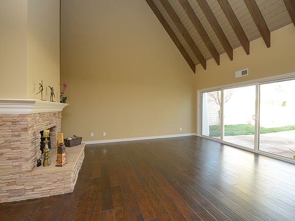 Soaring ceiling in Living Rm