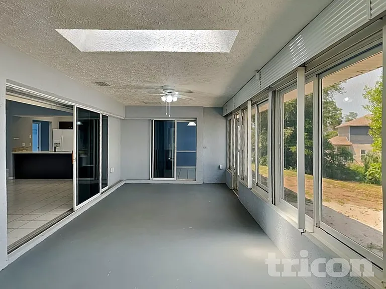 7028 Covewood Dr — Photo 15