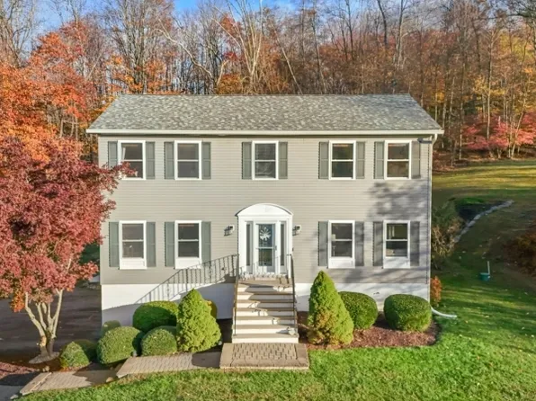 55 Woodland Rd, Franklin Boro, NJ 07416