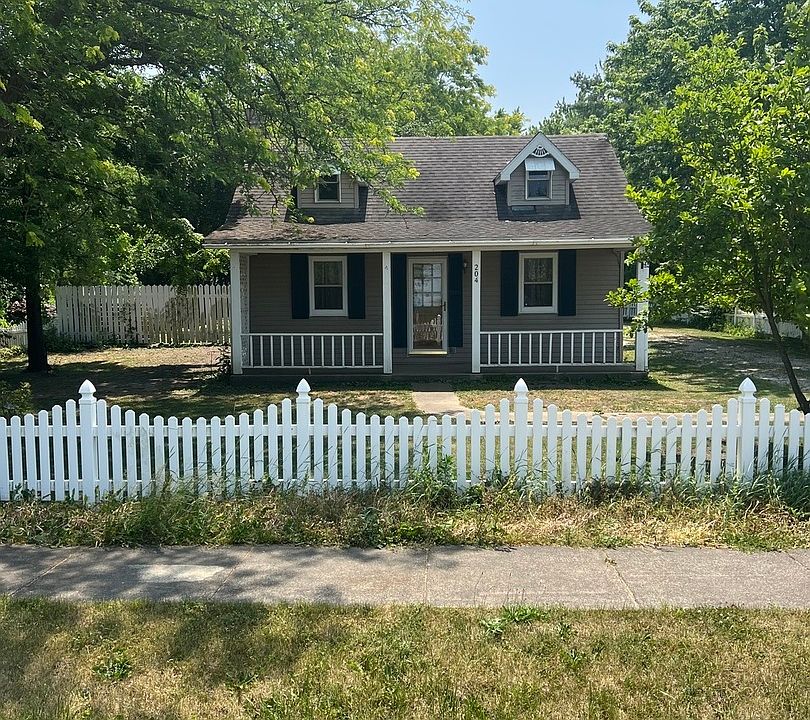 204 W Main St, Reddick, IL 60961 MLS 11817756 Zillow