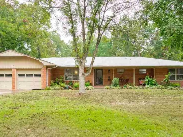 1605 N Glenwood Dr, Stillwater, OK 74075