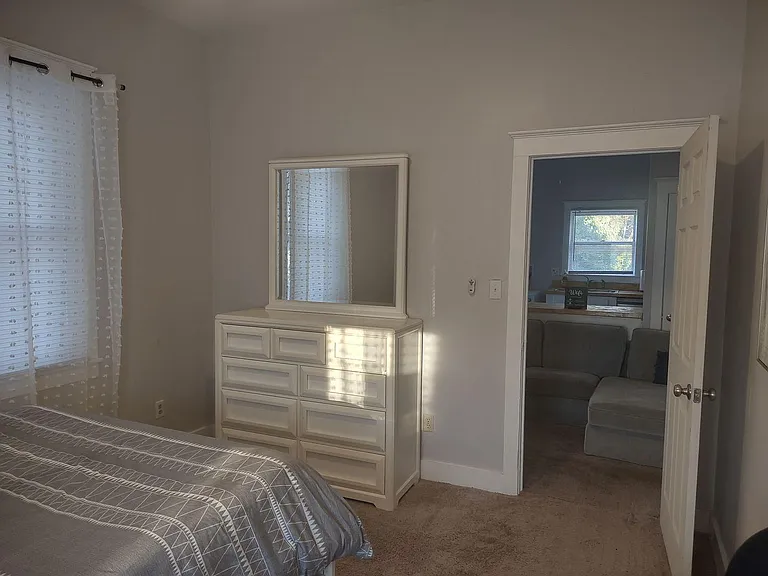 1113 Olympia Ave #A & B — Photo 23