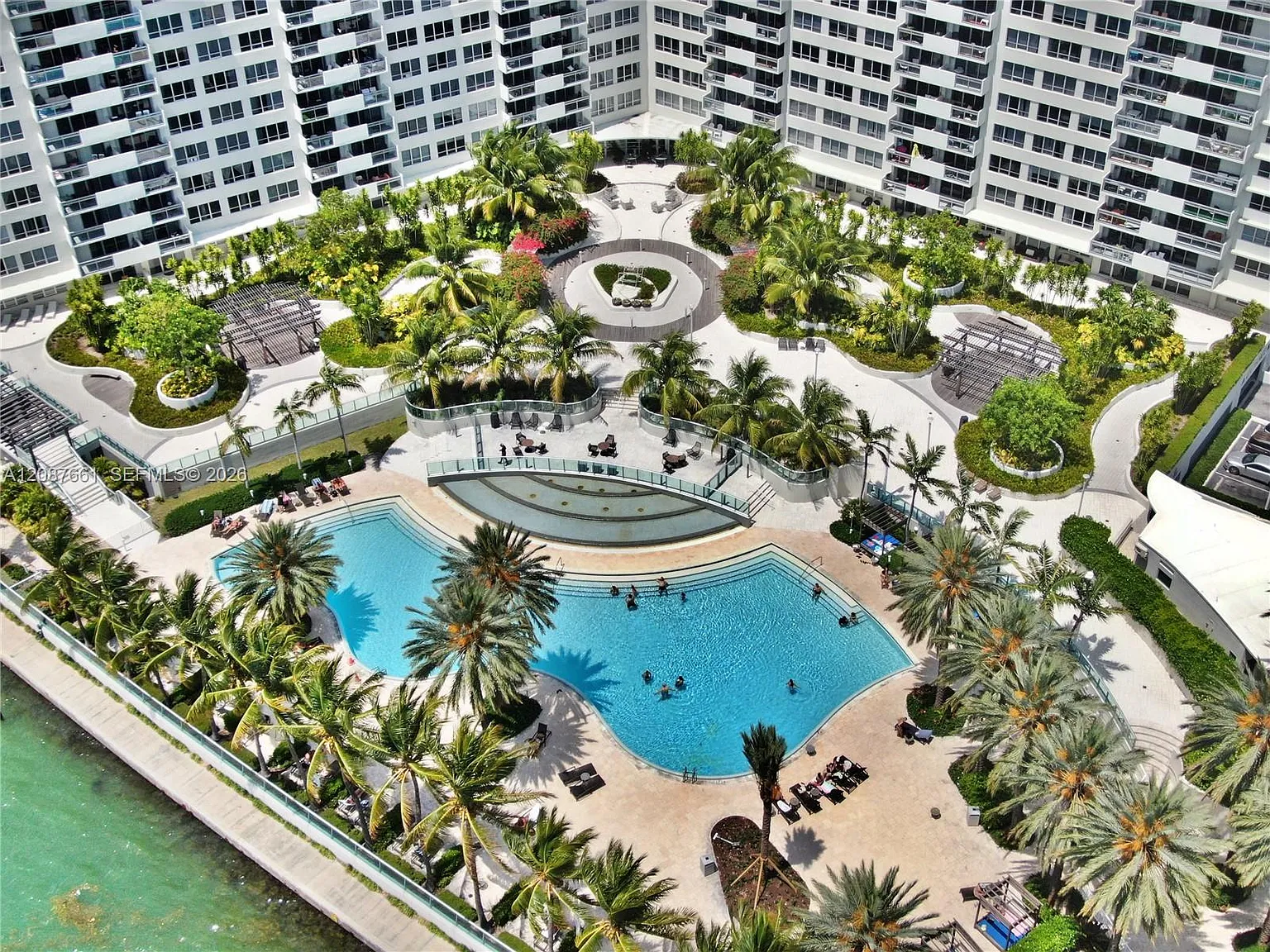 Flamingo South Beach I Co — Photo 2