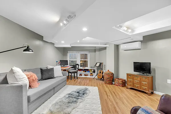 Sold by Compass | media 55