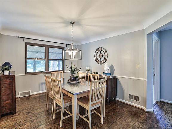 5th image of 1167 Thurnridge Dr