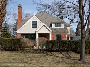 403 N Douglas Ave, Arlington Heights, IL