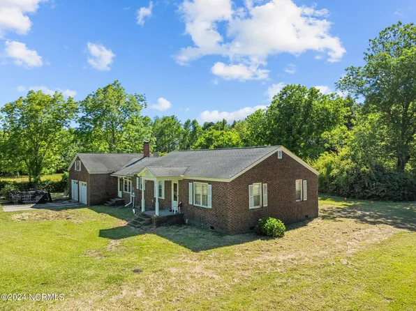 2279 Adams Creek Road, Havelock, NC 28532