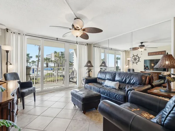 7205 Thomas Dr, Panama City, FL