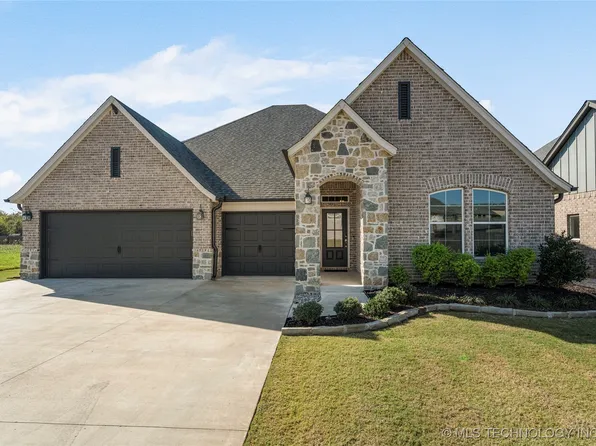 724 E 126th St S, Jenks, OK 74037