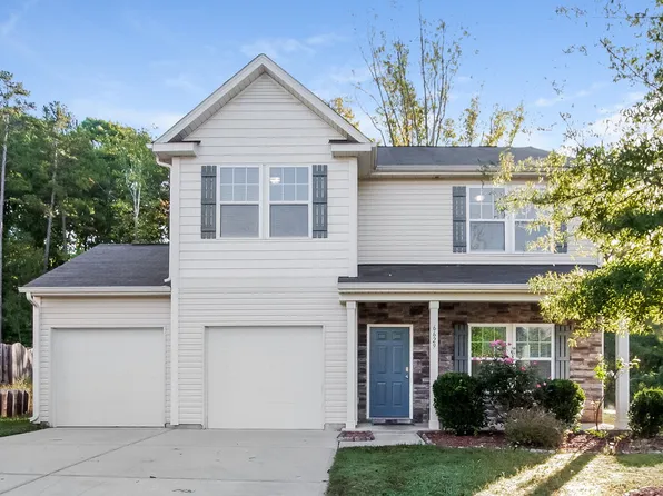 6629 Covington Commons Dr, Charlotte, NC 28227
