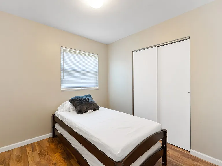 266 Ramsey Ln — Photo 15