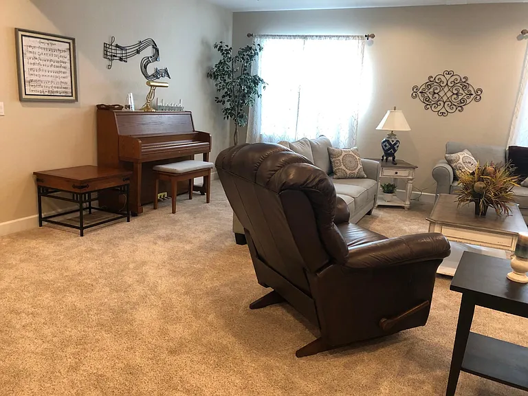 Piano in basement