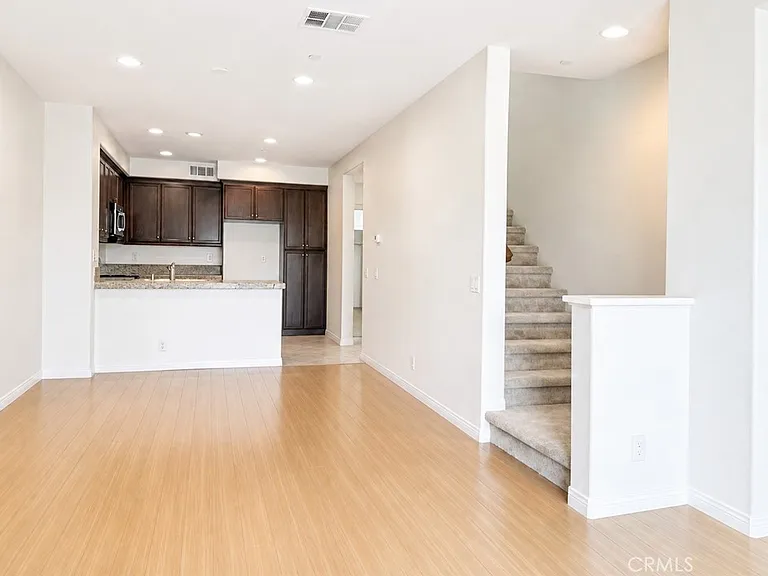 1331 Abelia — Photo 8