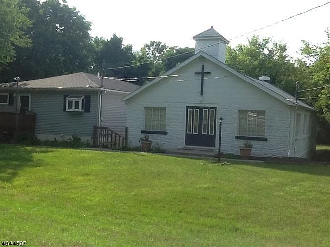 1st image of 42 Yates Ave #0