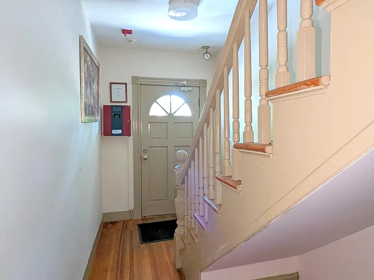 7 Locke St — Photo 19