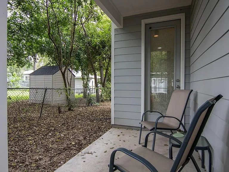 1702 W Saint Johns Ave #B — Photo 26