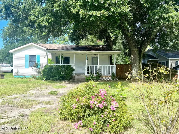 103 Rosemary Ave, Long Beach, MS 39560
