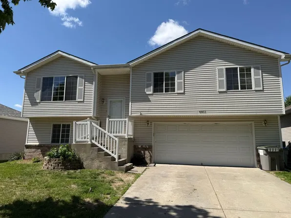 6933 N Steamboat Dr, Lincoln, NE 68521
