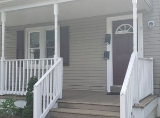 7 Codington St #1, Raritan, NJ 08869