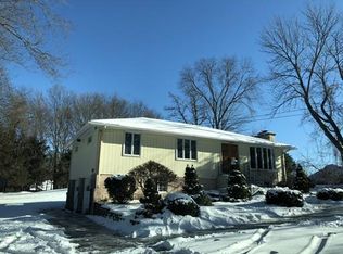 561 South St, Shrewsbury, MA 01545