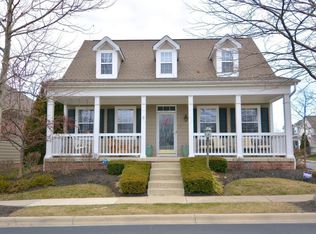 4860 Golf Village Dr, Powell, OH 43065