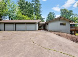 8 Cedar Gates Rd, Longview, WA 98632