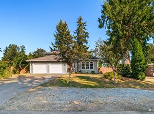 11823 124th Ave E, Puyallup, WA 98374