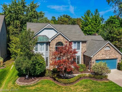 37754 Saint Martins St, Livonia, MI, 48152