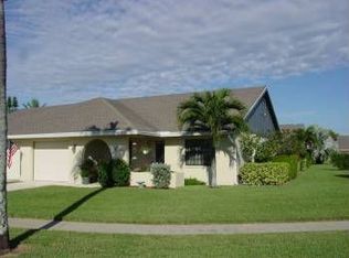 12053 Suellen Cir, Wellington, FL 33414